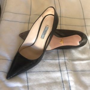 Prada Black Pointed Toe Heels Pre Loved!!!